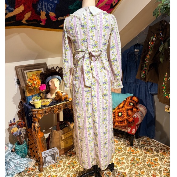 Vintage 1970s Floral Maxi Dress Smocked Bodice Prairie Cottagecore - S - Picture 5 of 12